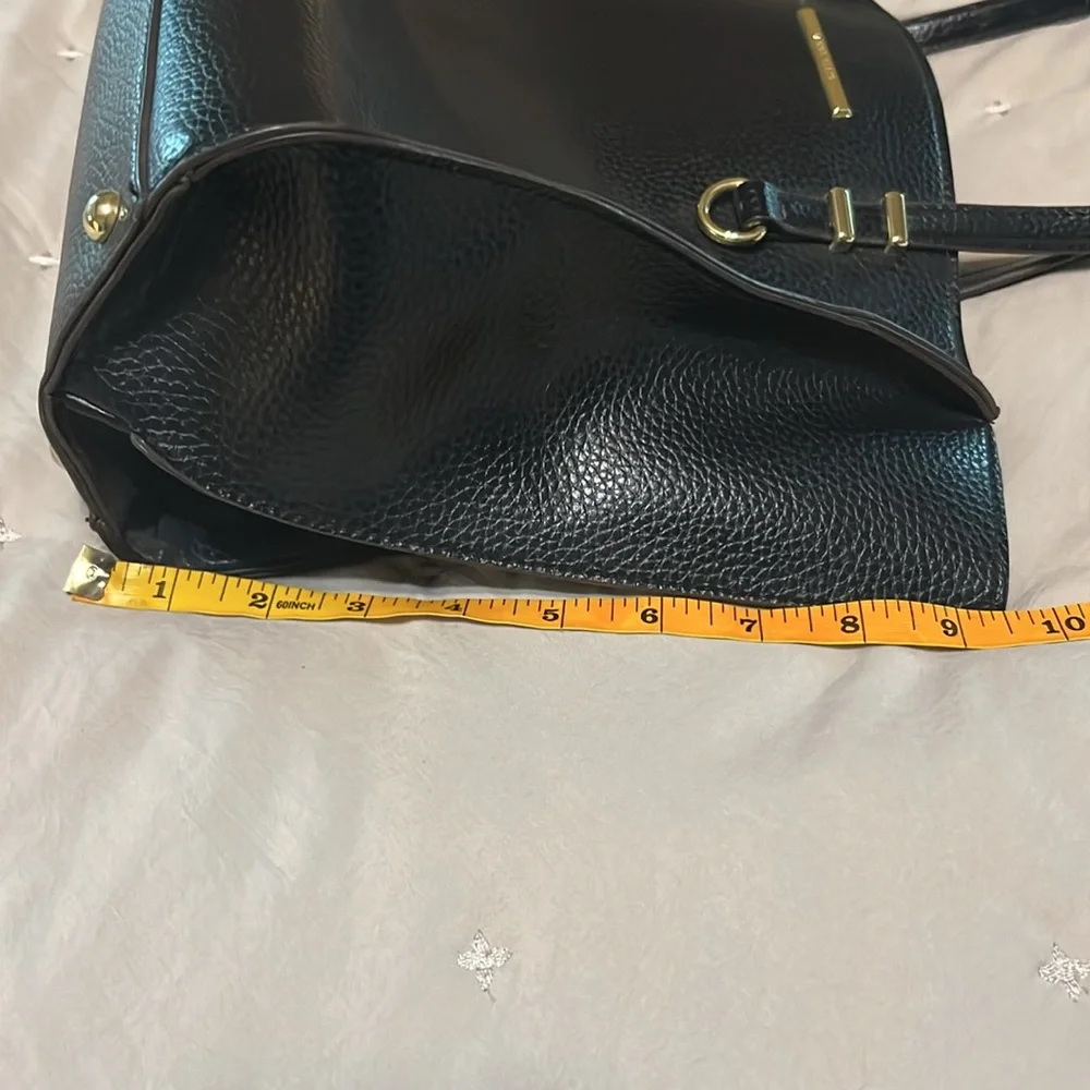 Anne Klein Satchel / Tote / Purse in Black, EUC